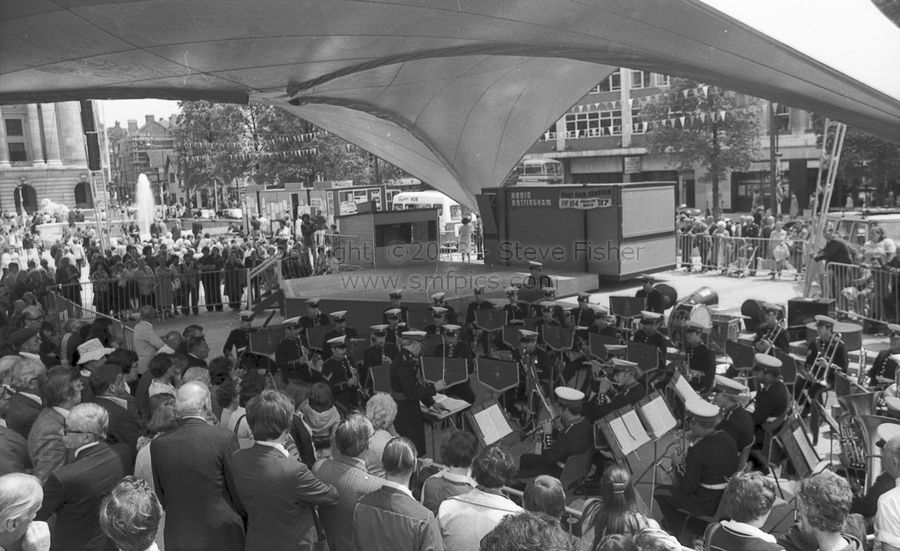 old-market-square-nottingham
